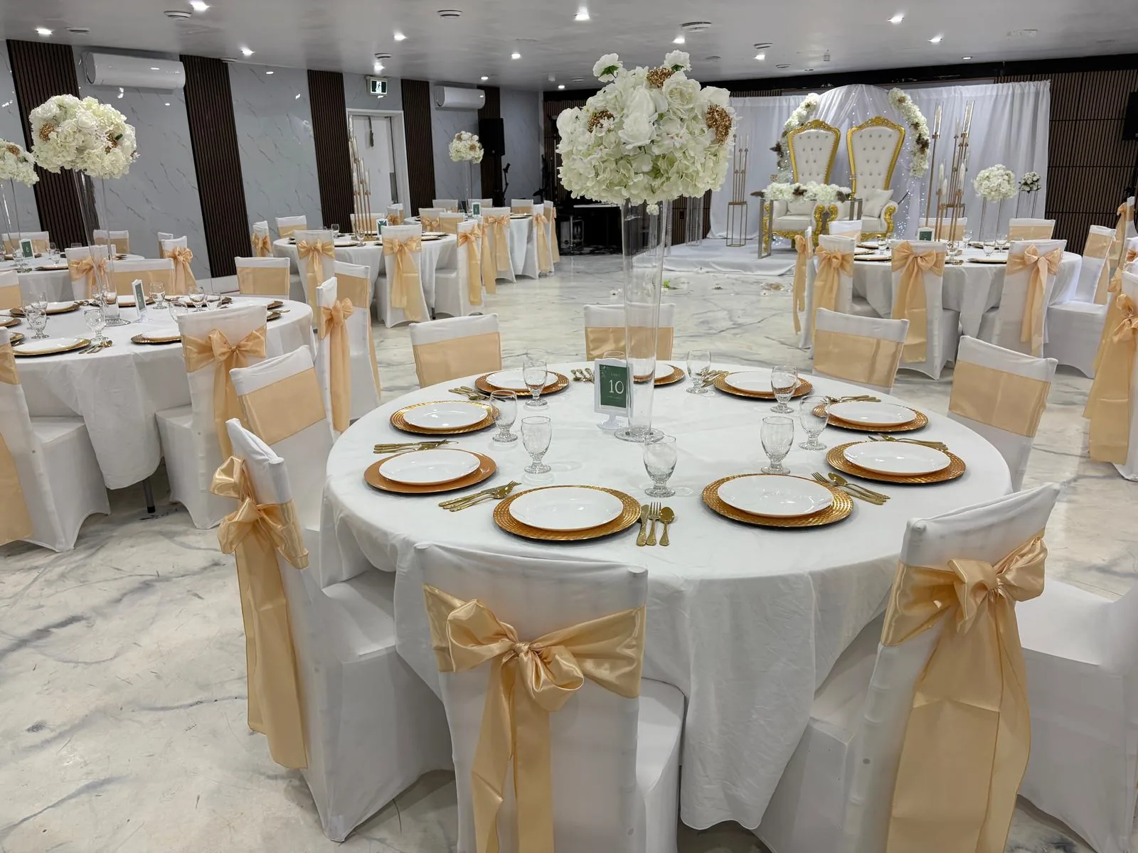 Salle Émeraude, salle événementielle à Sherbrooke pour 120 personnes